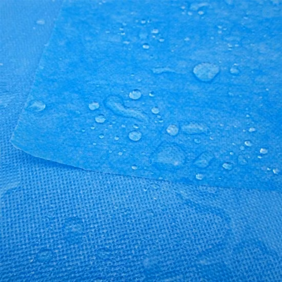 Медицинская одноразовая защита 3